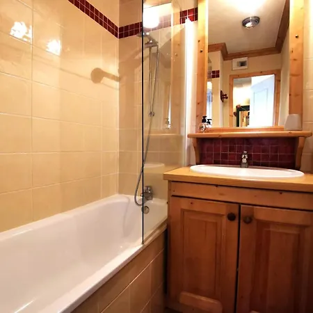 Valeriane - La Valeriane 17 - Tres Beau 2 Pieces Avec Grand Balcon D'angle Mae-9974 Apartment *